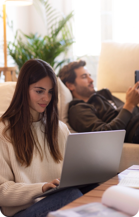 girl with laptop